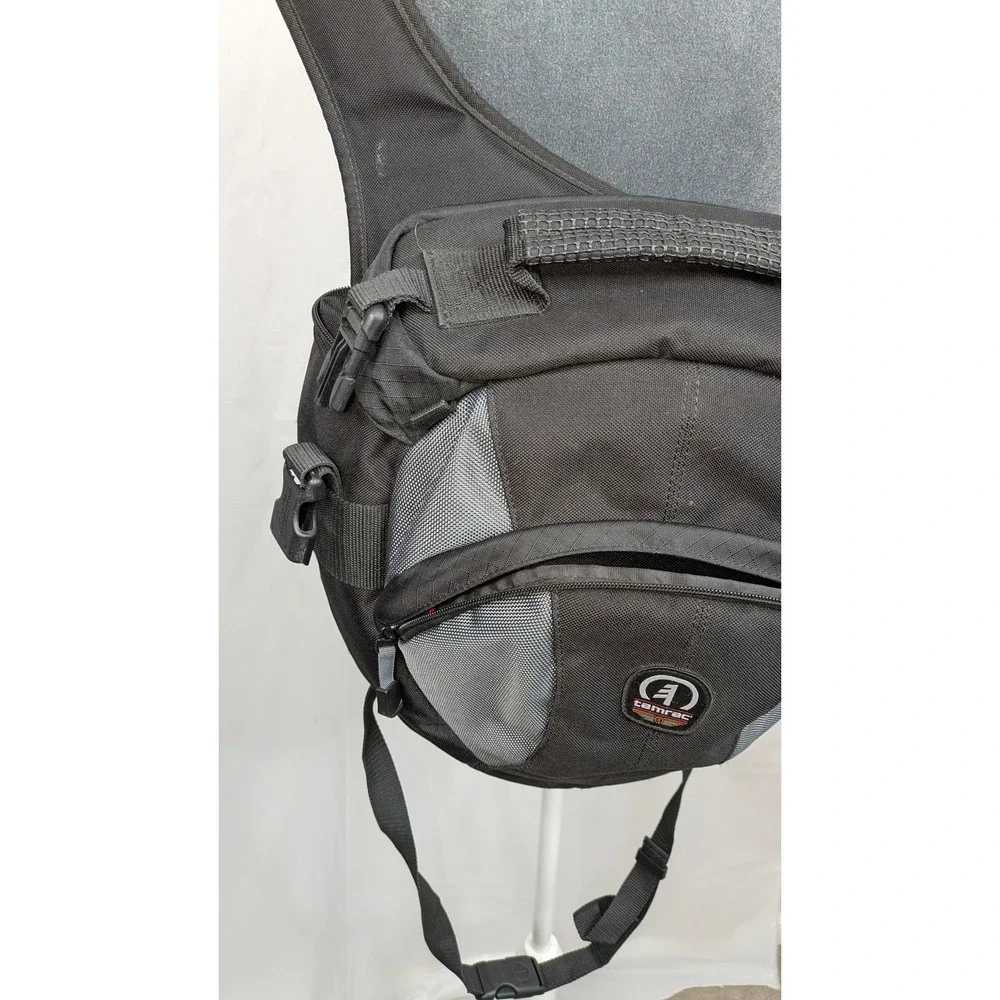 Tamrac Camera Sling Backpack Black Gray Padded DSLR Lens Bag Travel Case